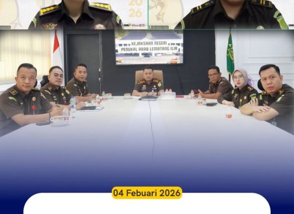 Talang Ubi, Kepala Kejaksaan Negeri PALI Bapak Hamidi, SH, MH didampingi Kasubagbin dan Para Kas